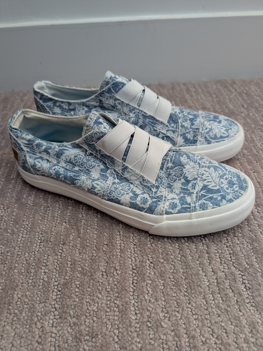 Women's Blowfish Malibu Blue Floral Patterned Canvas Sneakers